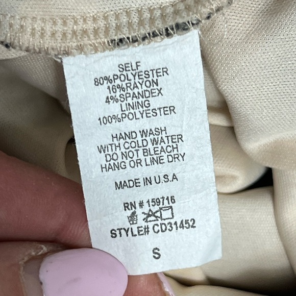 Anthropology’s.  Chrysanthemum Dress Sz. S - Picture 13 of 13